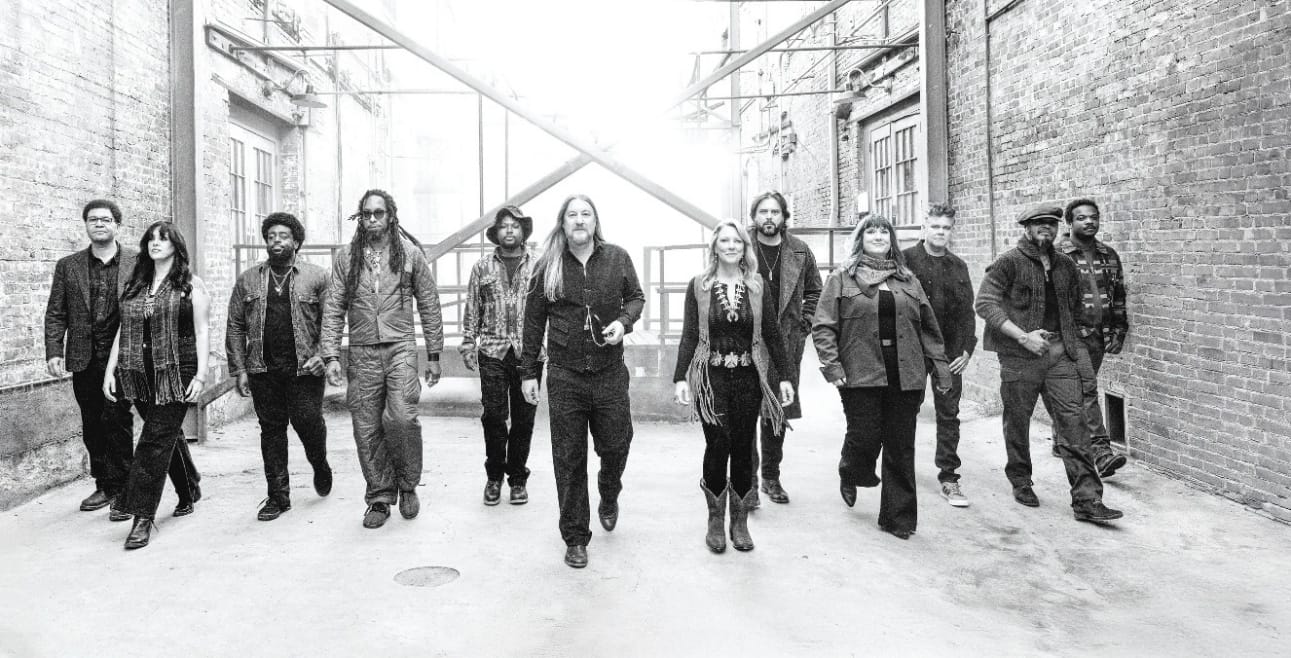 Tedeschi Trucks Band Preview Sixth Studio Album 'Future Soul' with ...