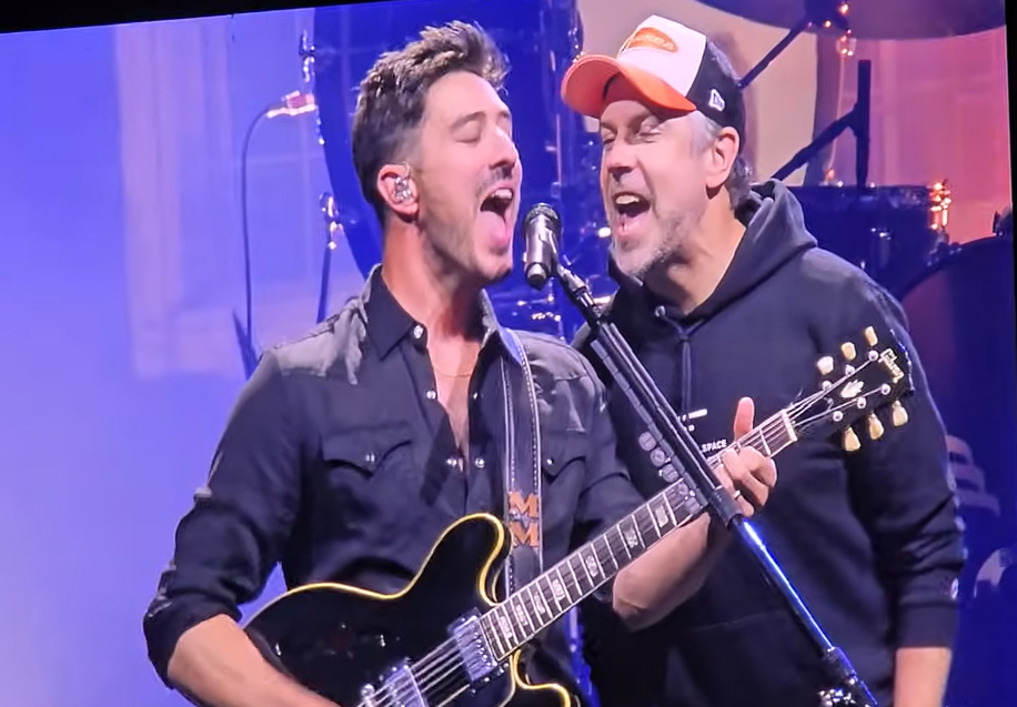 Jason Howe Jason Sudeikis Joins Mumford & Sons for 'Ted Lasso' Theme, Oscar Isaac ...
